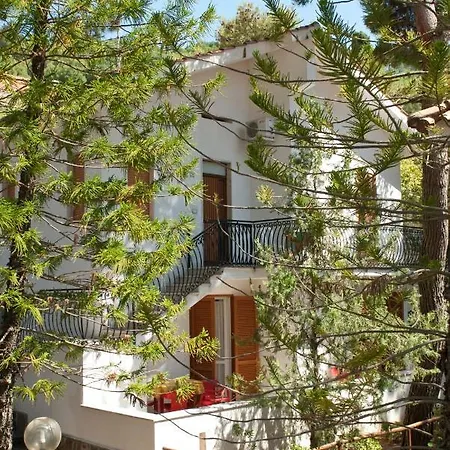 Hotel Paradiso