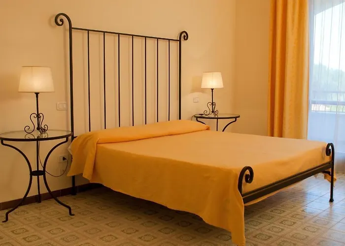 Hotel Paradiso