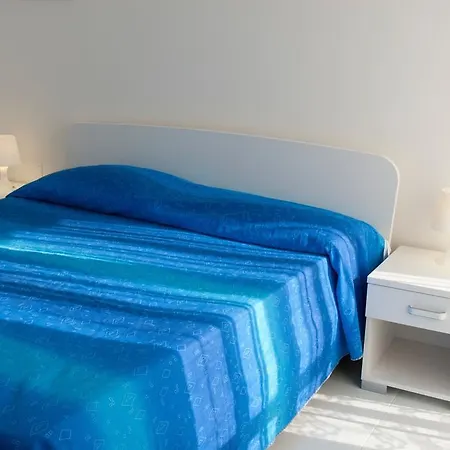 Paradiso 4* סנטה מריה די קסטלבאטה