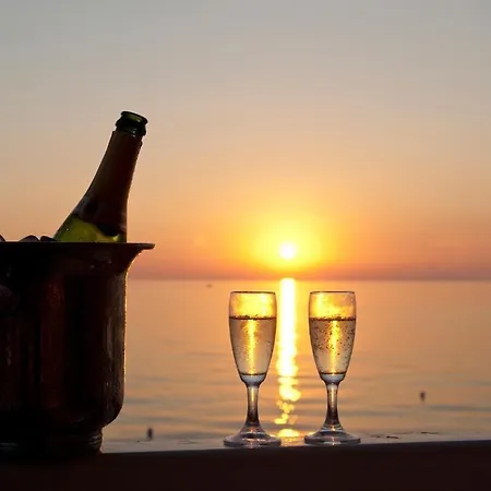 Paradiso מלון סנטה מריה די קסטלבאטה